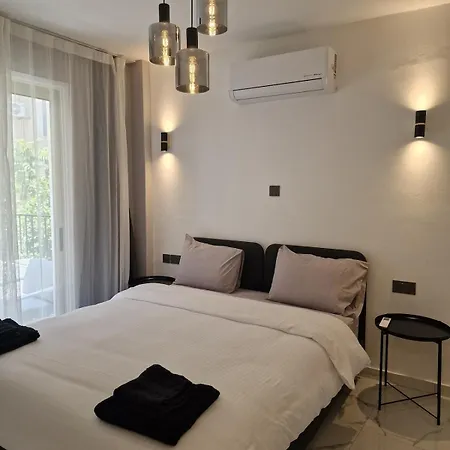 Apartment Modern Flat With Playroom!